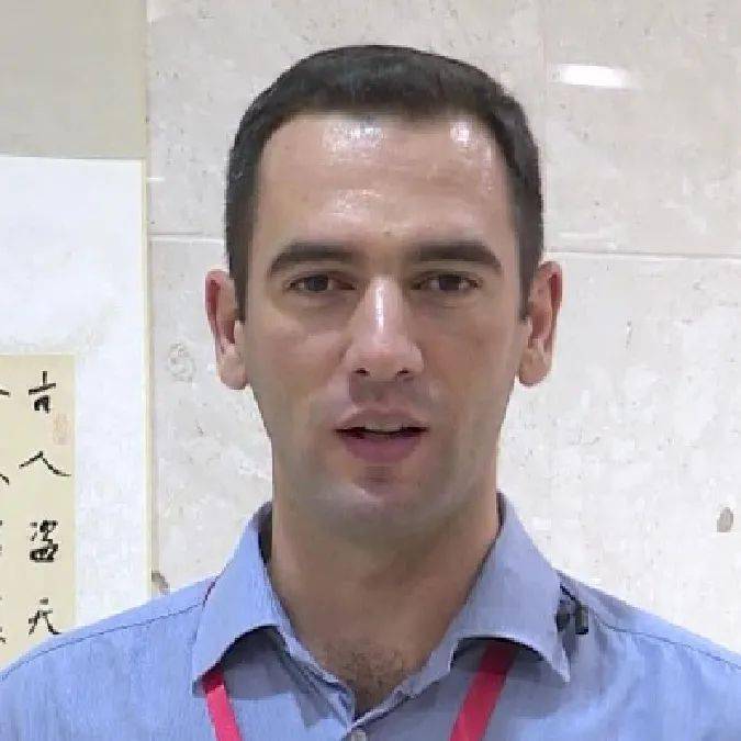 刘基是中国有名的历史名人,青田作为刘基的故乡,特地为他创作了这样一