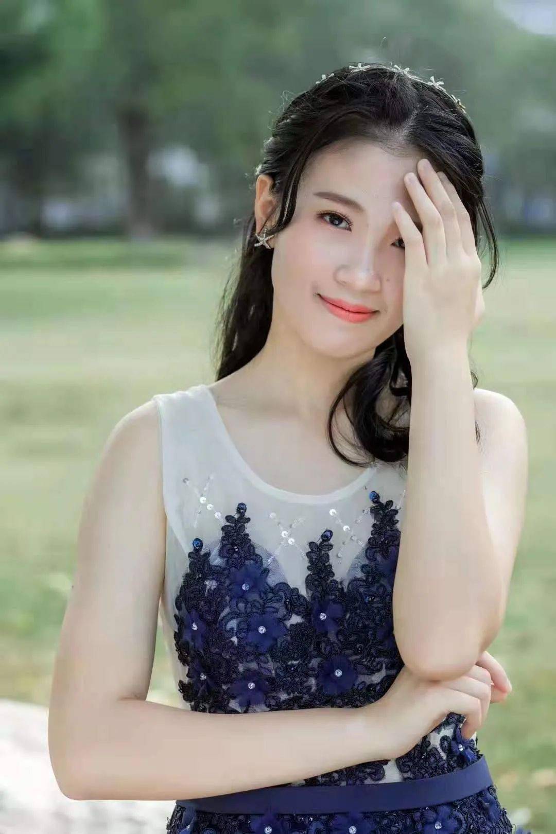 茂名人明晚七点半19位才女与你相约