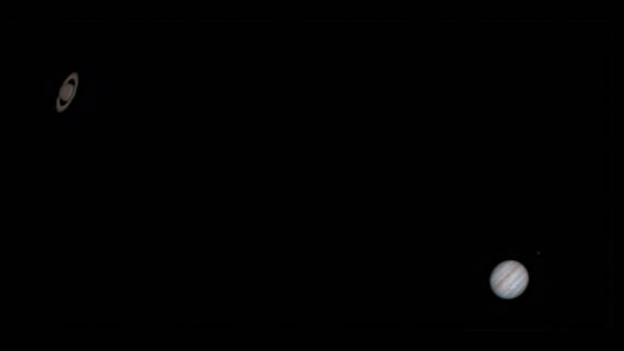 本人|星空有约|“指环王”和“大个子”一起把月“拱”