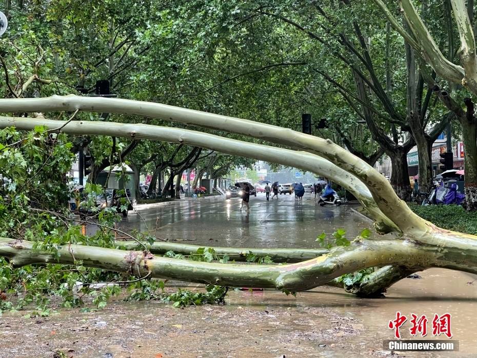 Ecns|48 hours of heavy rain in Zhengzhou