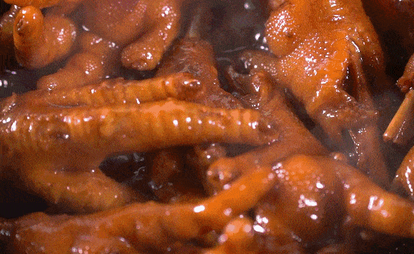 快来跟小编学着做吧～香辣烧鸡爪▽by 眉儿美食·主料·鸡爪|500克