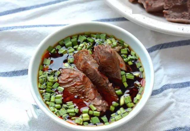 做牛肉汤要不要放姜 a4771c425c054e8292553c918b889ccb.jpeg