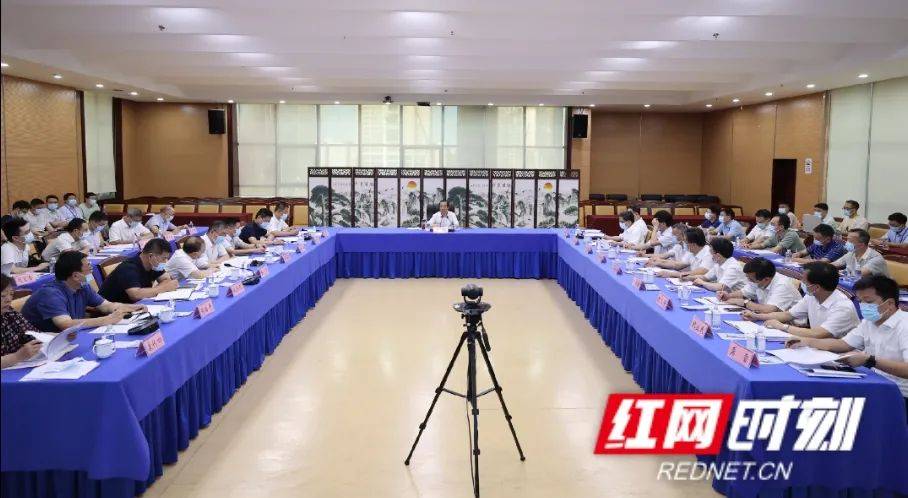 张家界|观潮快评丨构筑“免疫之台”，你我皆是“累土”