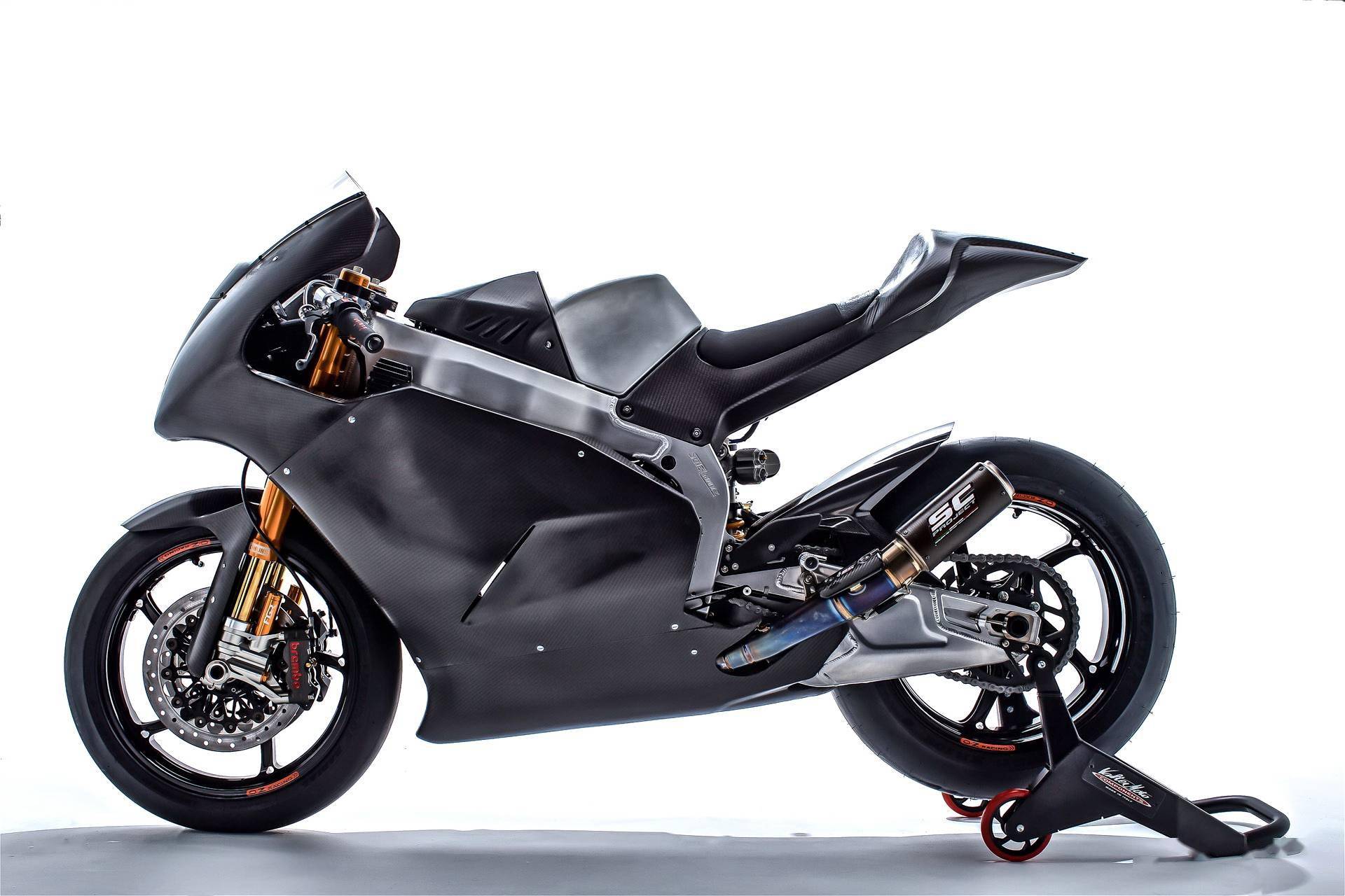 sutermmx2在售的直列四缸moto2赛车cbr版