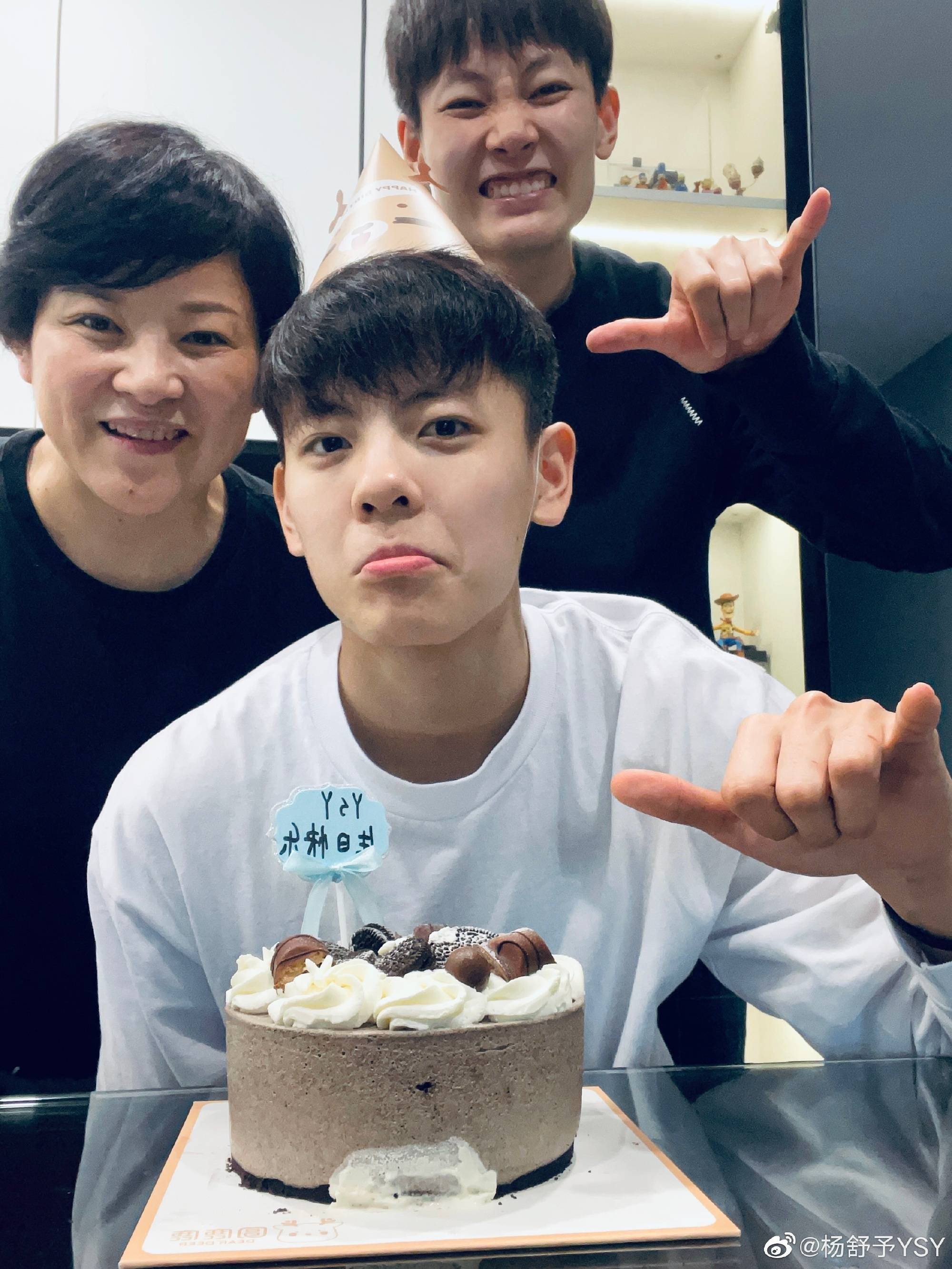 中国篮球最强姐妹有颜又能打杨舒予和姐姐顶峰相见