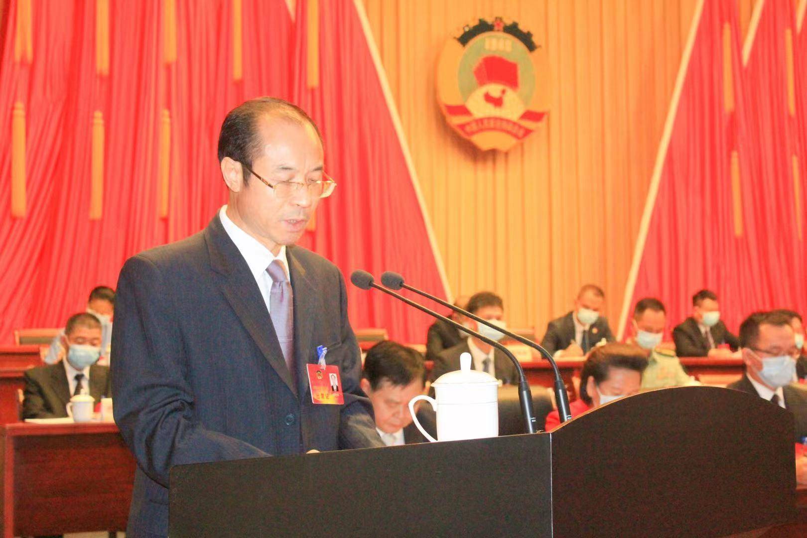 张利生在回顾博罗县政协去年的工作时指出,2020年是全面建成小康社会