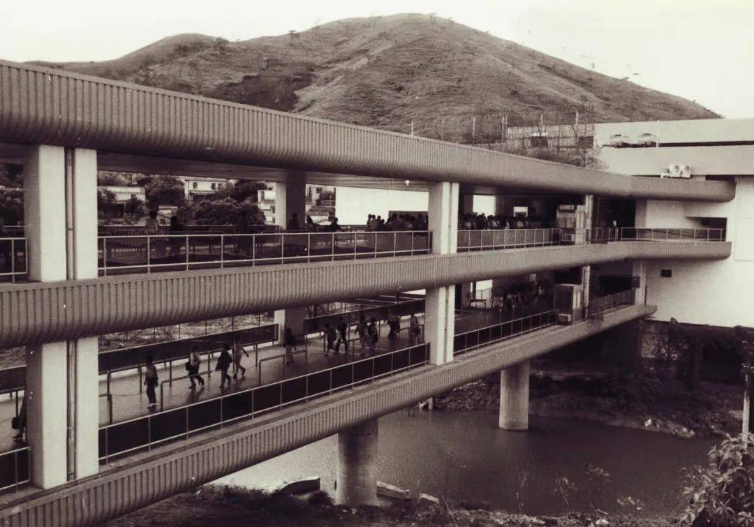 图说时间轴上的罗湖桥是何样