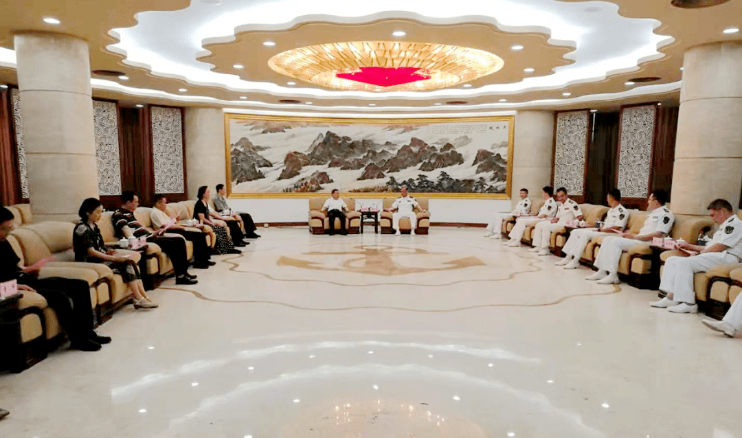 组员:区领导杨贤礼,喻长兴,余雅明,胡立武,肖军生