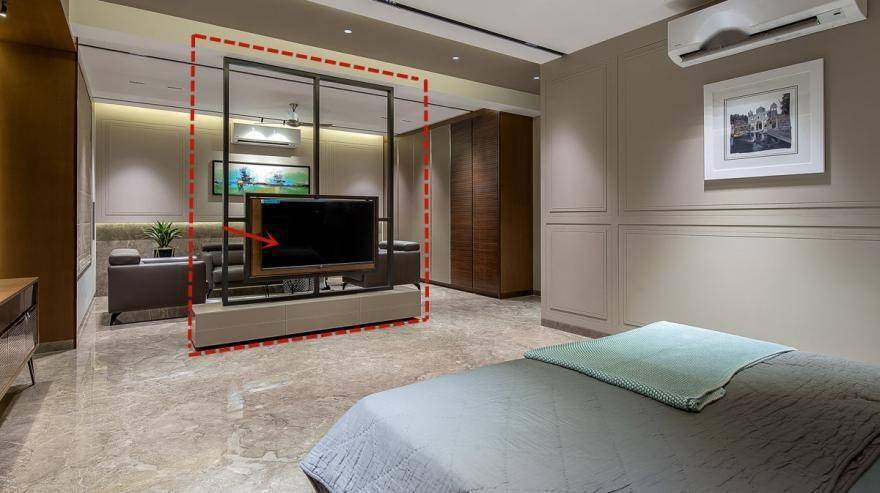 卧室和客厅都装了电视我选择这种隔断可旋转直接能两用