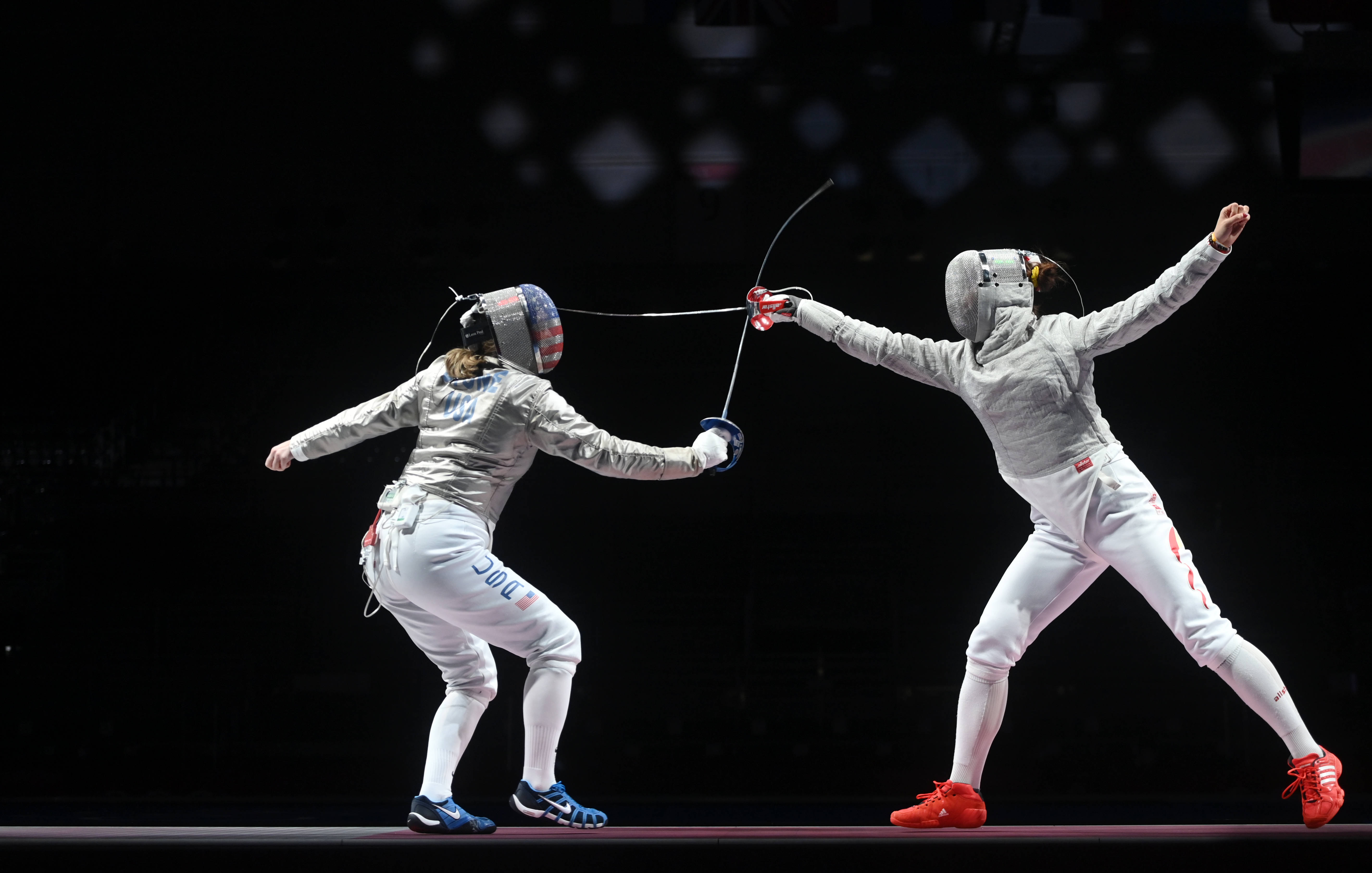 奥运会比赛照片击剑图片