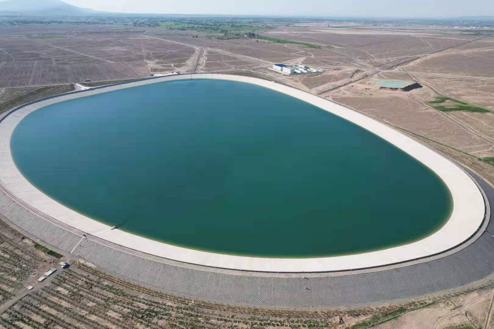 "以前张掖城区供水水源主要是地下水,水源单一,无备用水源.