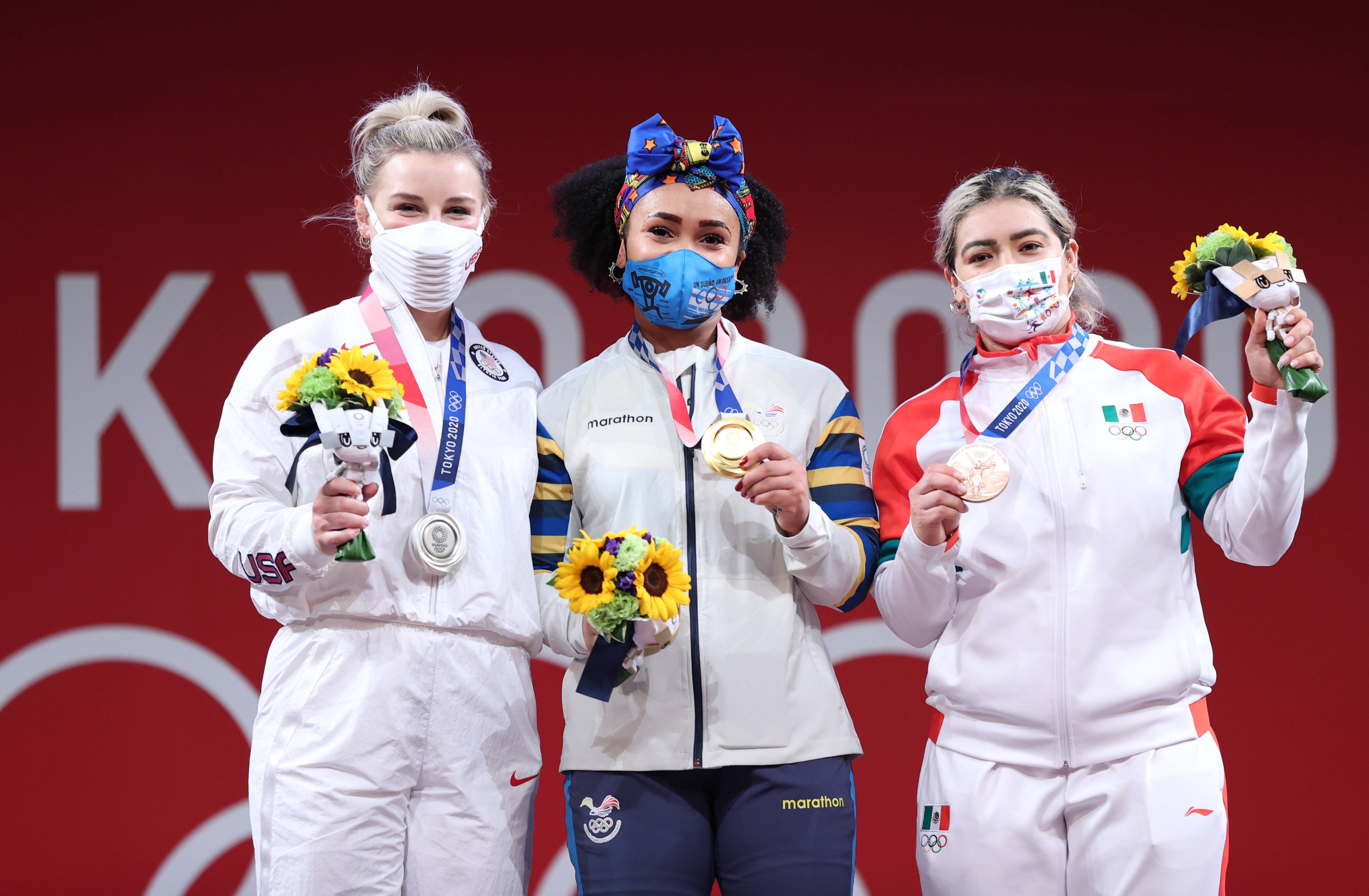 举重——女子76公斤级:厄瓜多尔选手巴莱拉夺冠