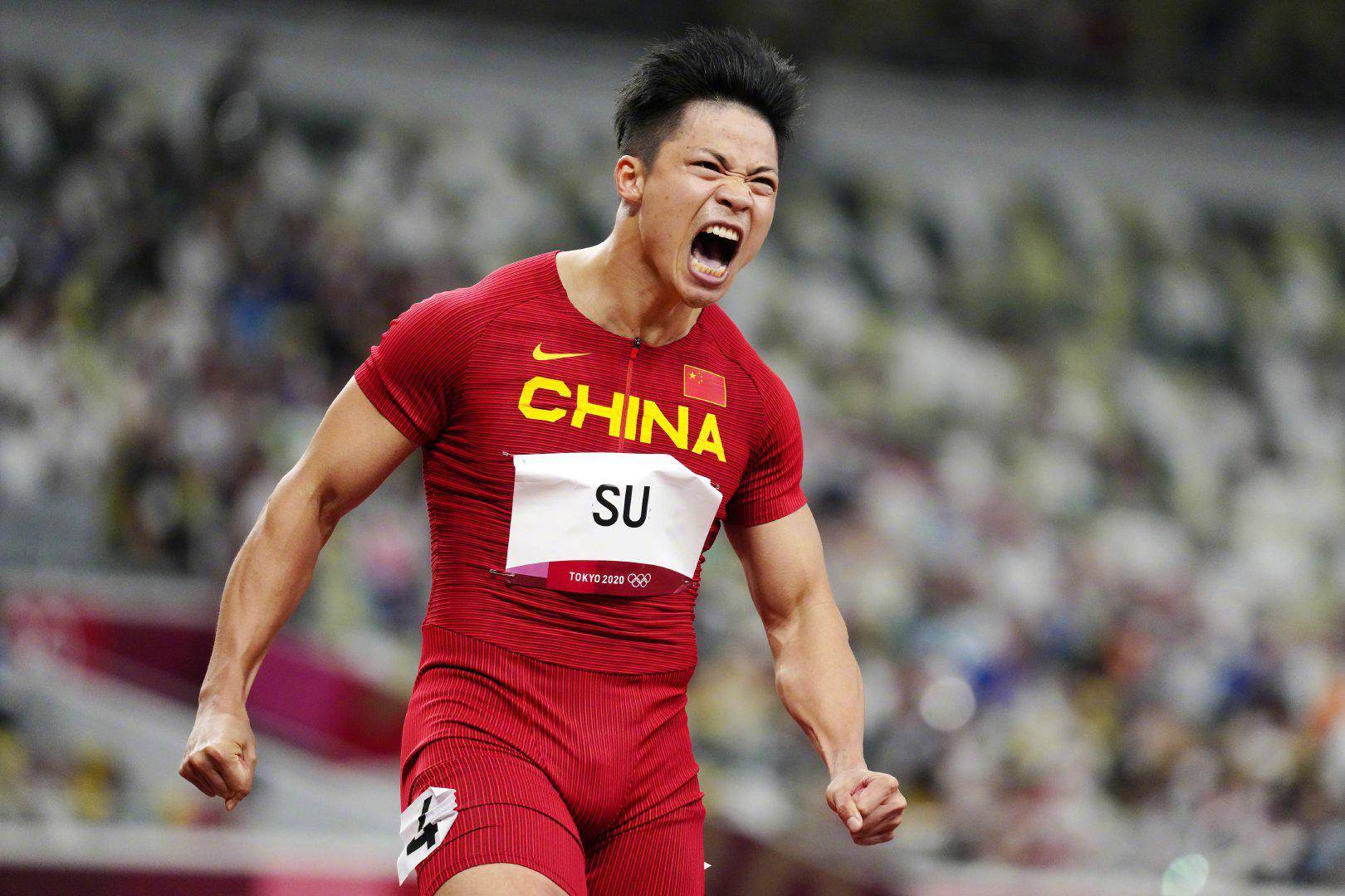 亚洲飞人!跑出9秒83的苏炳添百米决赛无缘奖牌,赛后激动到泪洒赛场