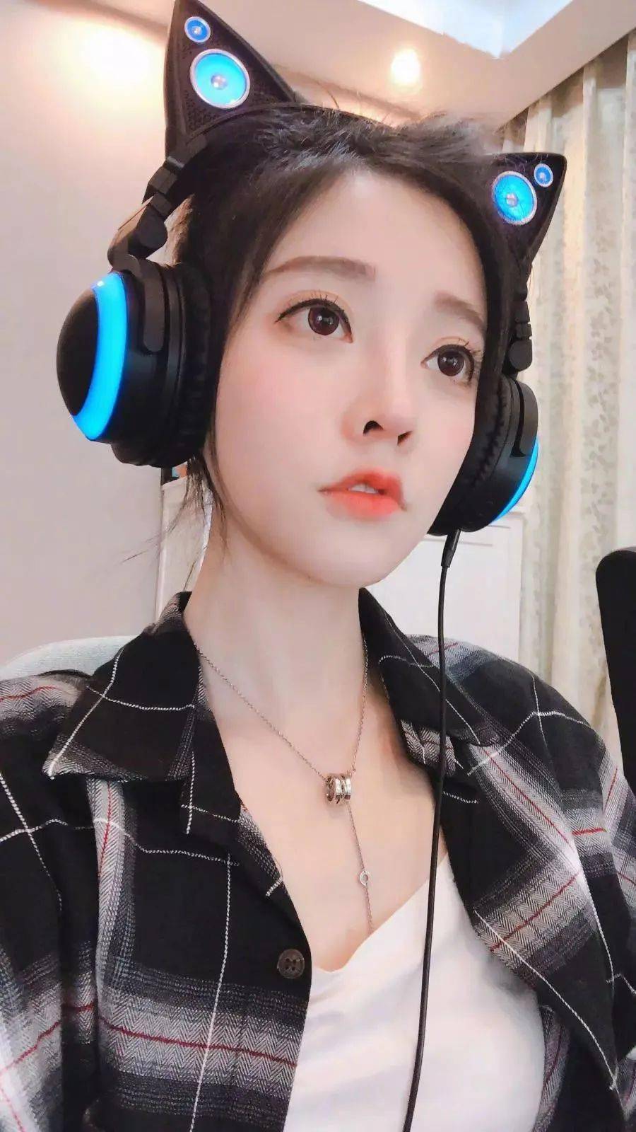 才艺|视频号直播，摆脱不了快抖的“颜值主义”