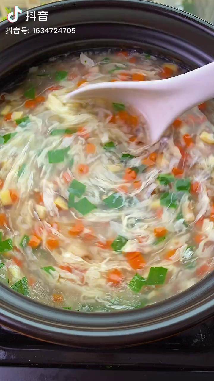想要孩子身体棒个子长得高试试这个鲜蔬芙蓉汤鲜香味美比大鱼大肉还