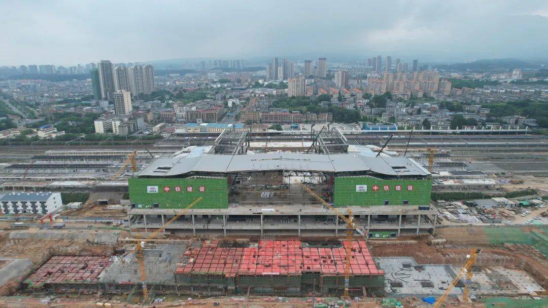 转线成功安九铁路最大站房庐山站新进展