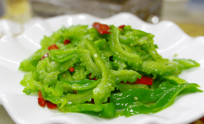 小编教你怎么做苦瓜不苦还能减肥呦