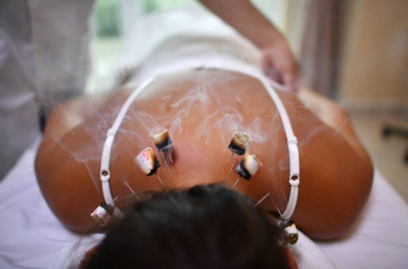 颈椎|指端发麻、肌肉无力，神经根型颈椎病正在白领化、低龄化