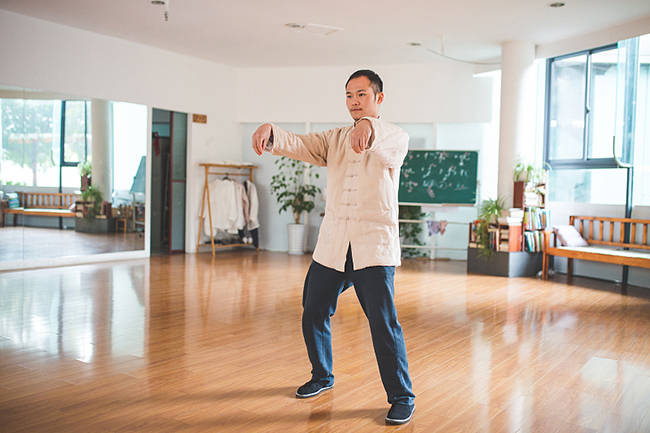 身体|“全民健身日”：“打工人”如何健身？