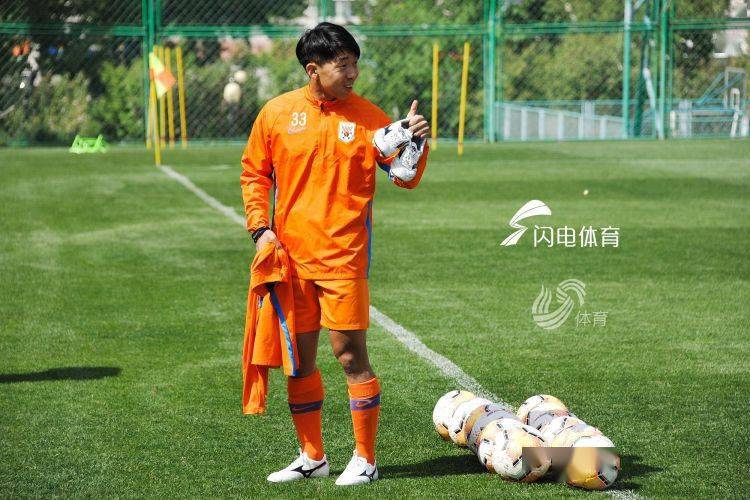 金敬道旧伤复发 目前已离开广州赛区