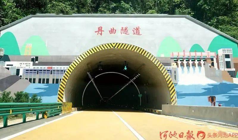 河报记者带你打卡都巴高速,沿途各隧道口景观细细玩味_高速公路