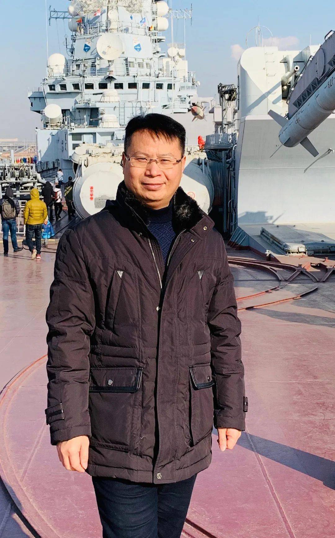 富士康优秀厂长蒋燚他还是曾经那个少年