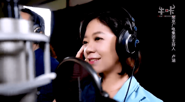 风雨过后的璀璨城市里,未来可期的人潮人海中与你约定拥抱时刻,共唱