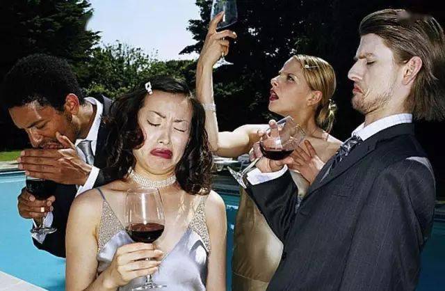 温度|为什么有的葡萄酒缠了一层保鲜膜