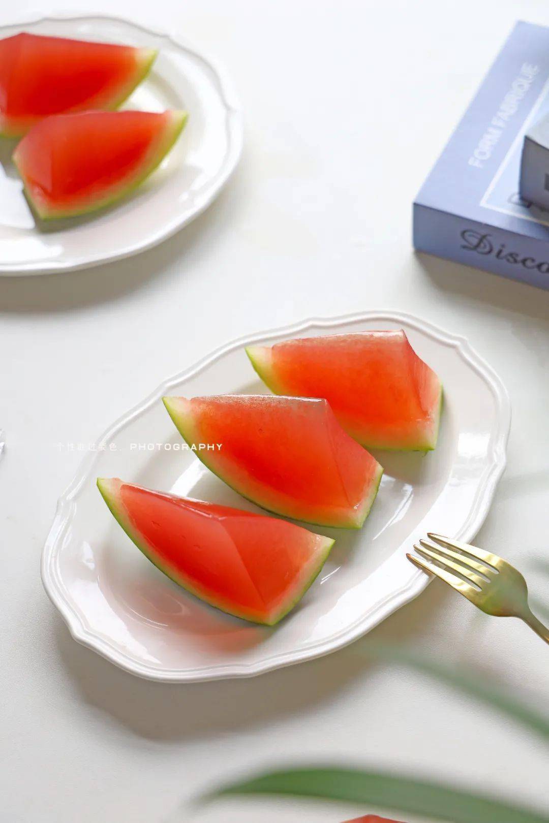 西瓜果冻,夏日消暑首选,两块钱能做一堆,孩子特爱吃!