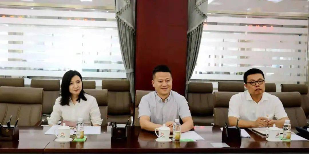 武清区团区委书记郑云峰一行到京滨工业园调研_园区