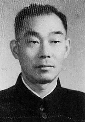 党史上的今天1949年8月12日 新华社针对美国国务院8月5日发表的《美国