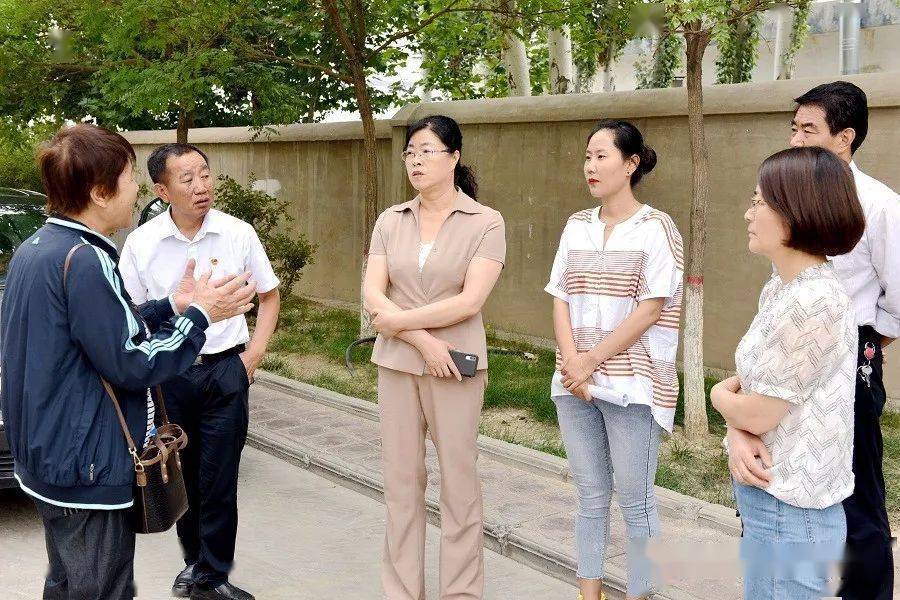 韩淑华调研雄关街道政协协商向基层延伸工作