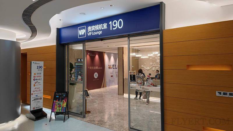 京沪线大飞机走起!打卡厦航b787梦想客机,在相亲位大眼对小眼?