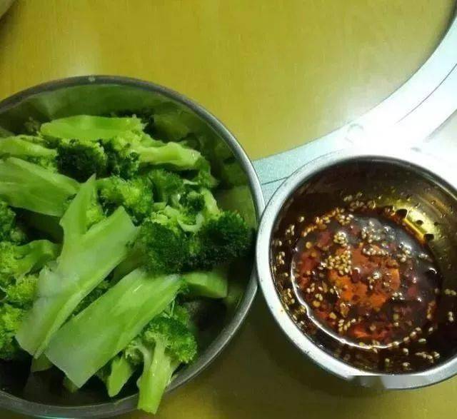 11种水煮菜的吃法,天天吃都不腻,味道真叫一个绝,从此吃饭不出门