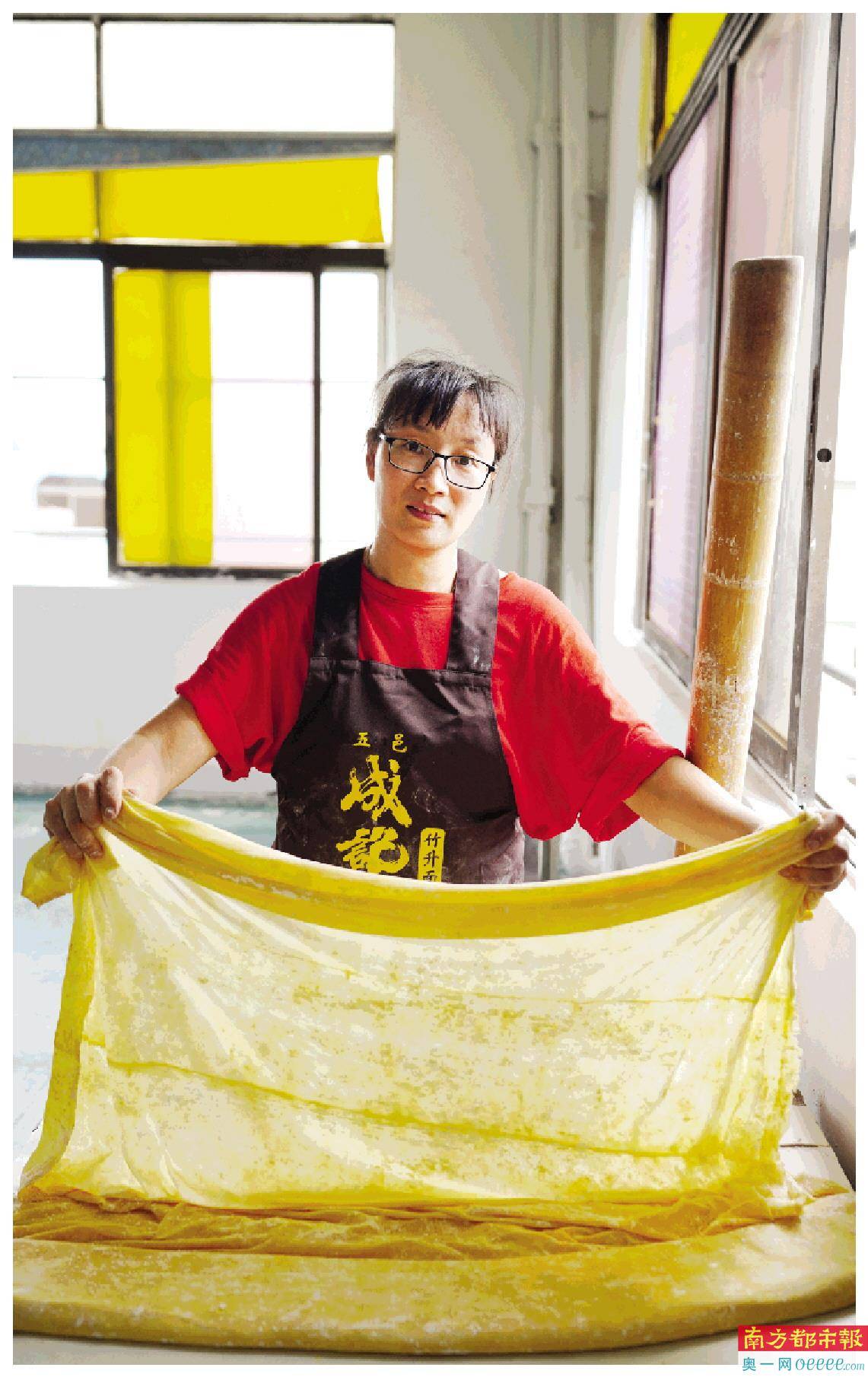 "竹升"弹压出的家乡味_陈丽娟