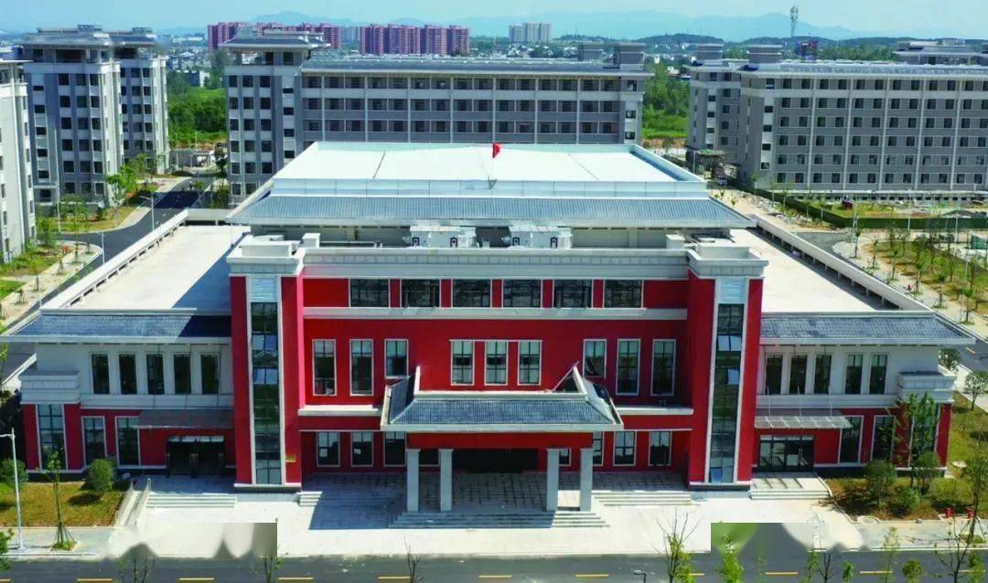 麻城一中新校区正式启用!