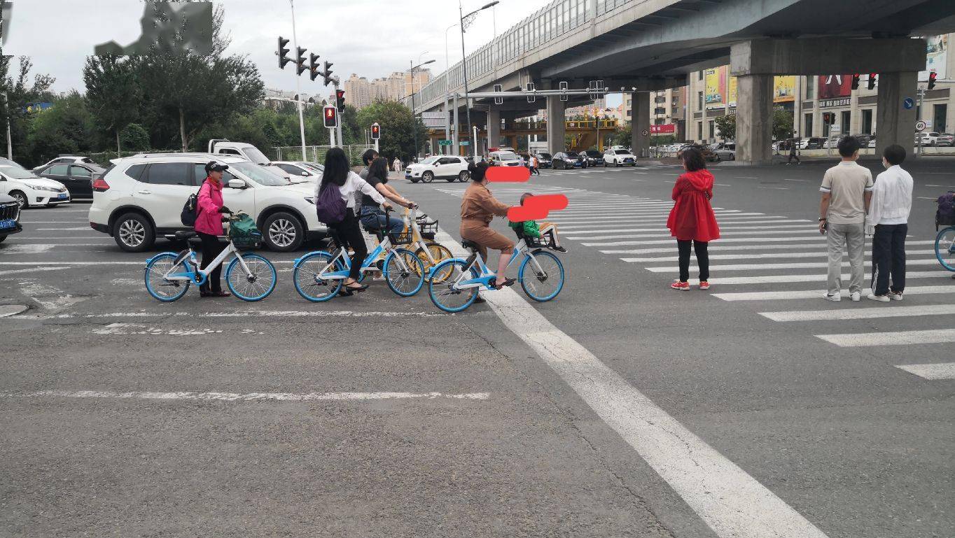 折叠车怎么放车里 30ff9a20ef7045b49972a864117aef09.jpeg