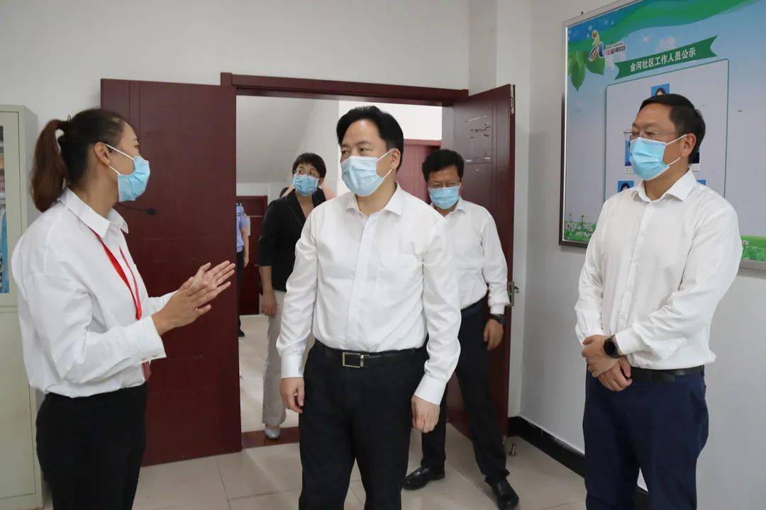 市委书记陈金虎带队督查金坛区疫情防控工作
