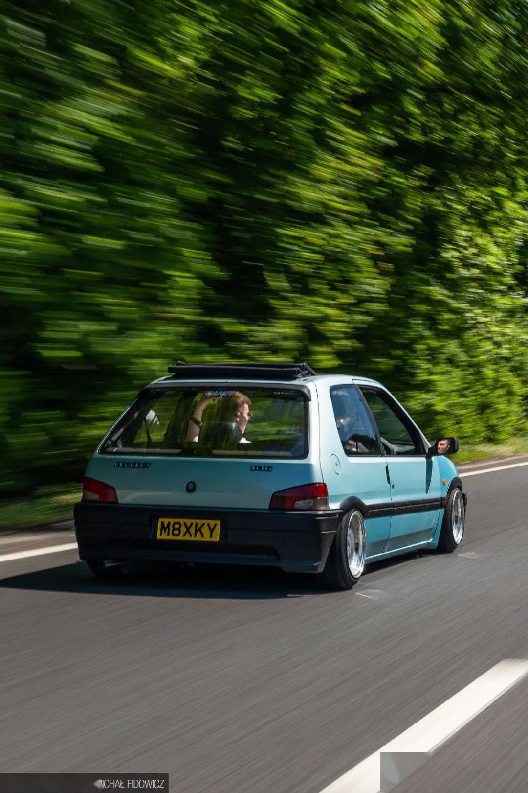 统计数据,但这些并不重要,而实际上马克希尔准备对这台车进行一些改装