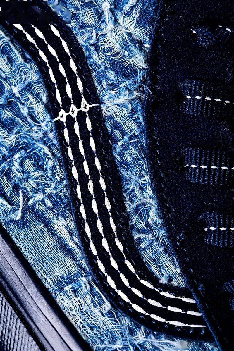 品牌|上次 6000 元的 Vans 联名又来了！本月新鞋一个比一个难抢！有双今天就登记！