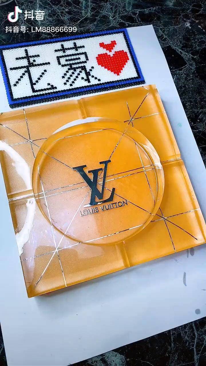 lv改行出烟灰缸了老蒙的烟灰缸热门一路出众加速度感谢抖音滴胶手工