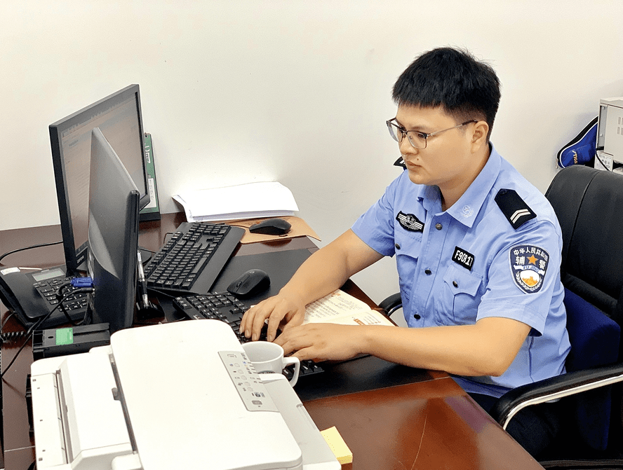 "惠州辅警哥",一级嘉奖!