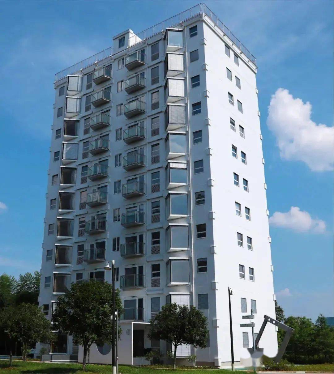 远大科技集团发布全球首创不锈钢低碳建筑"活楼",采用模块化设计,生产