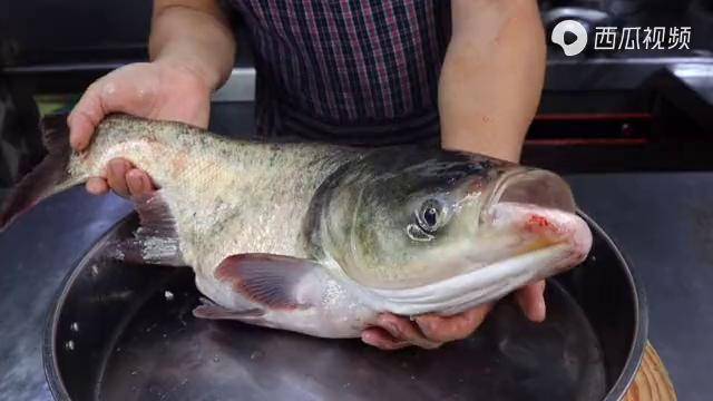 大厨分享缩骨鱼两种吃法每一道都能突出它的特点看完你也会做
