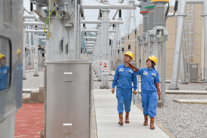 又一个新能源项目贵州电网500千伏八河变电站扩建投运