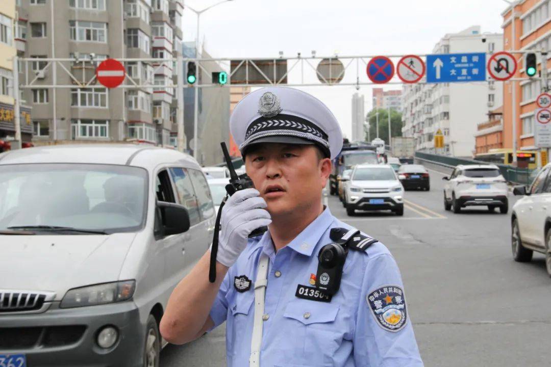哈尔滨交警支队图片