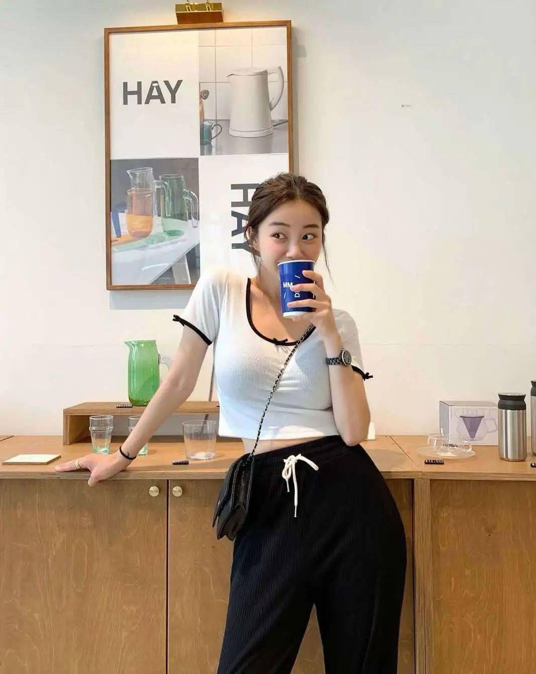 下半身|胯宽+屁股大又翘怎么破？！?