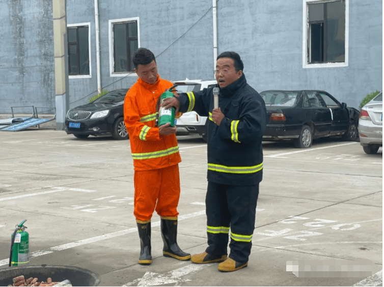 公主岭市怀德镇开展消防安全应急演练