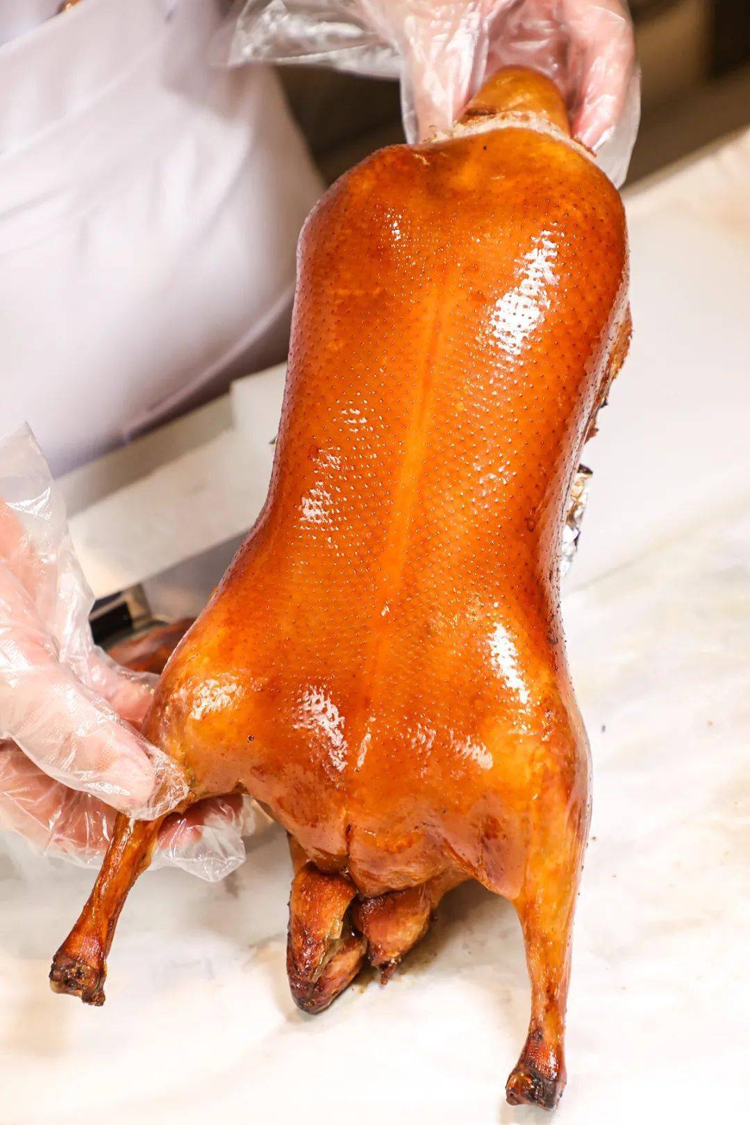 清炖淮扬狮子头经典的淮扬名菜土鸡汤炖制3小时而成口感软糯,入口即化