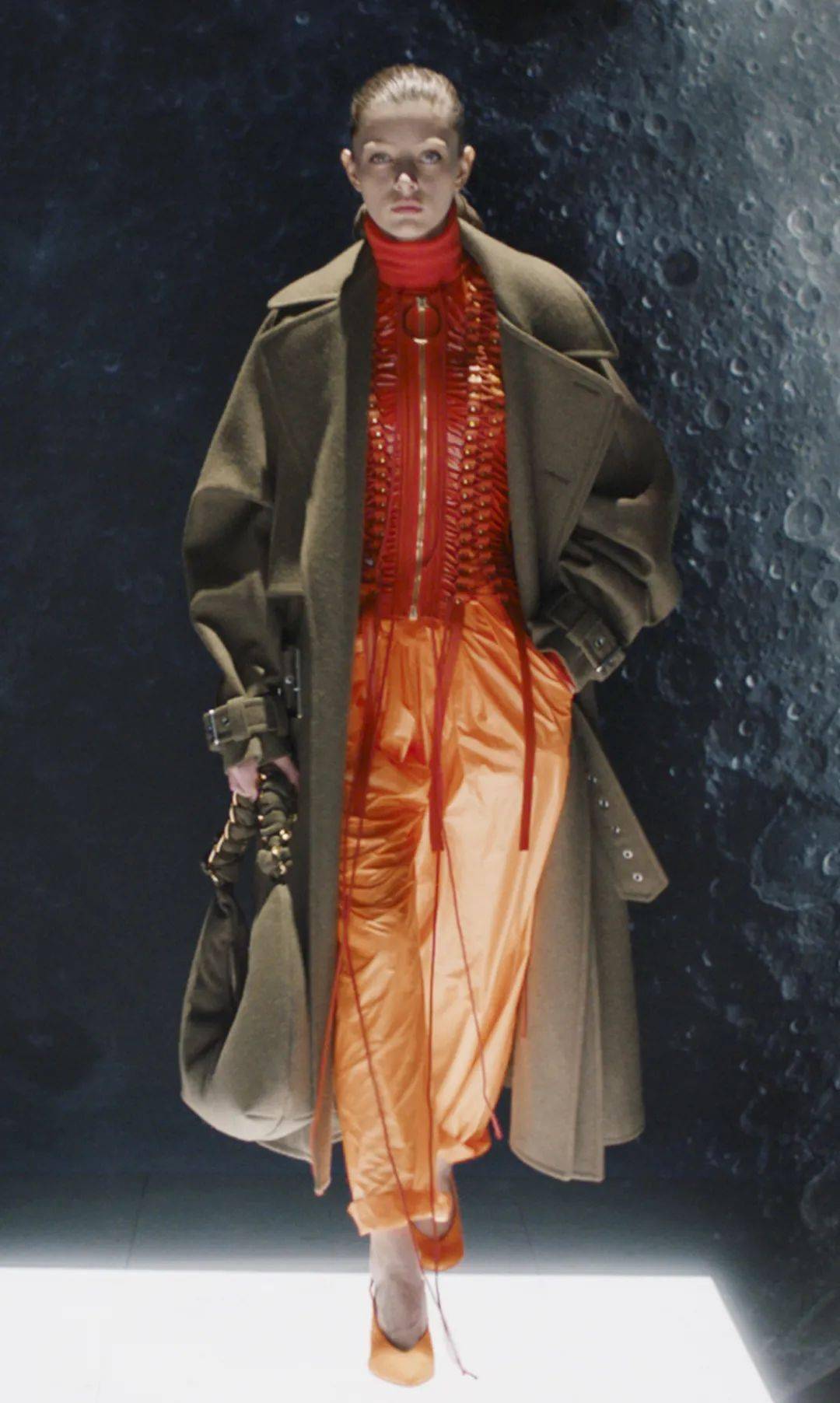 popfashion狂热机能2223秋冬女装主题色彩趋势